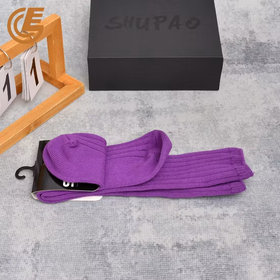 Paar sexy Damenstrümpfe mit Spitze, Oberschenkelhohe Socken